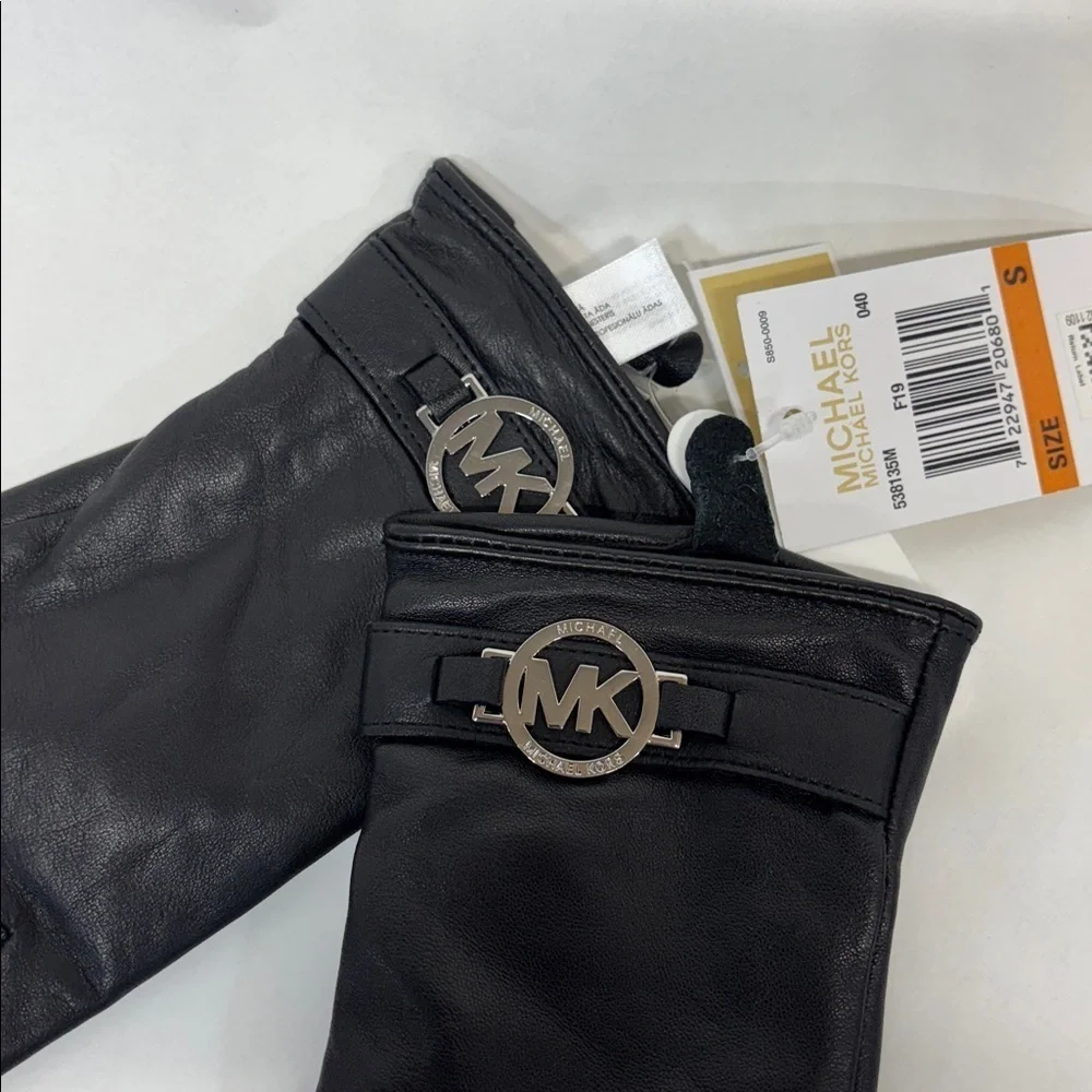 Michael Kors black  Genuine Leather with Logo Gloves with Touch Tips S